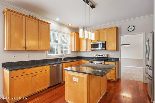 3718 Hunters Ridge Dr, Prospect, KY 40059