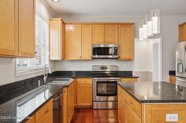 3718 Hunters Ridge Dr, Prospect, KY 40059