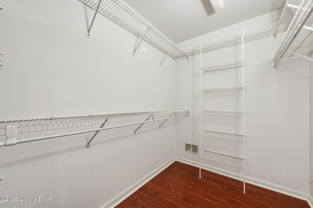 3718 Hunters Ridge Dr, Prospect, KY 40059