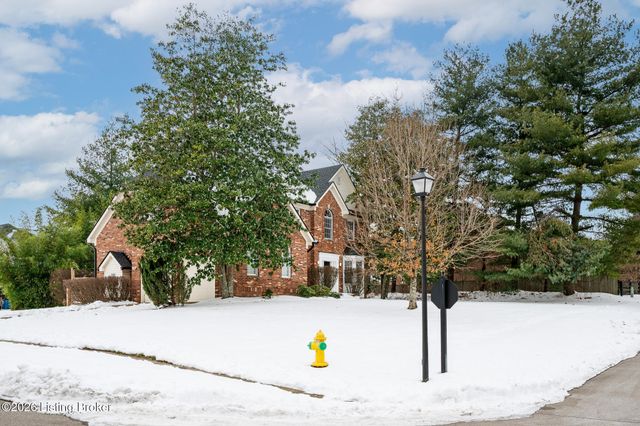 3718 Hunters Ridge Dr, Prospect, KY 40059