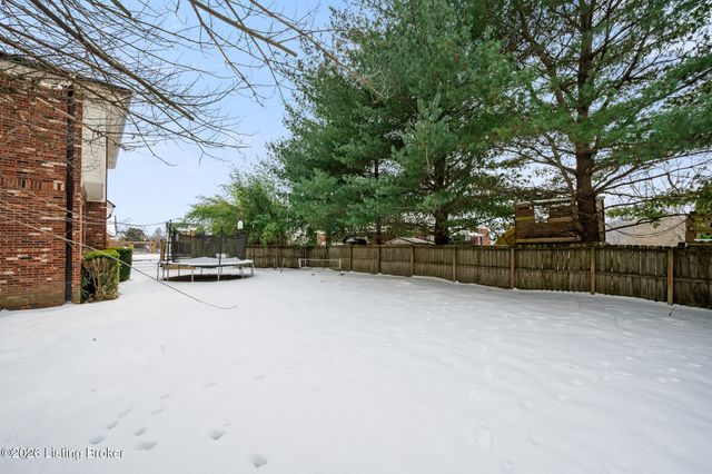 3718 Hunters Ridge Dr, Prospect, KY 40059