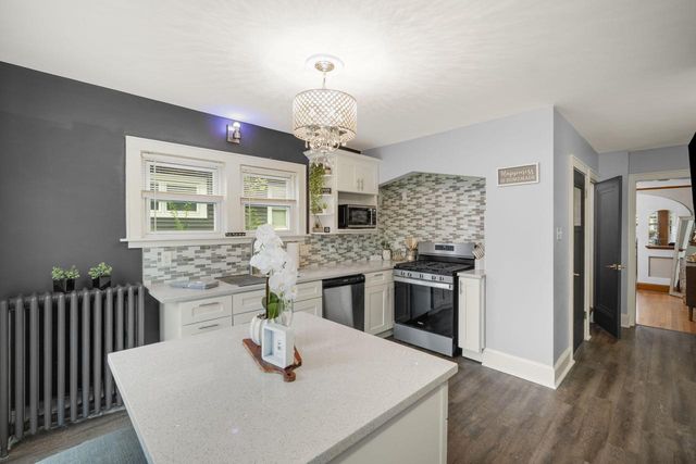3436 S 11th STREET, Milwaukee, WI 53215