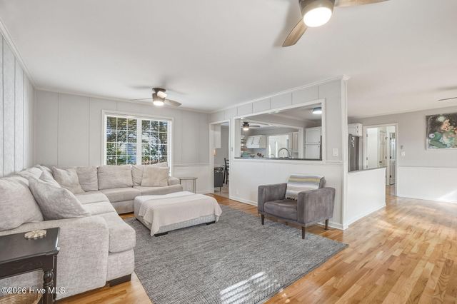 428 Holly Street, Emerald Isle, NC 28594