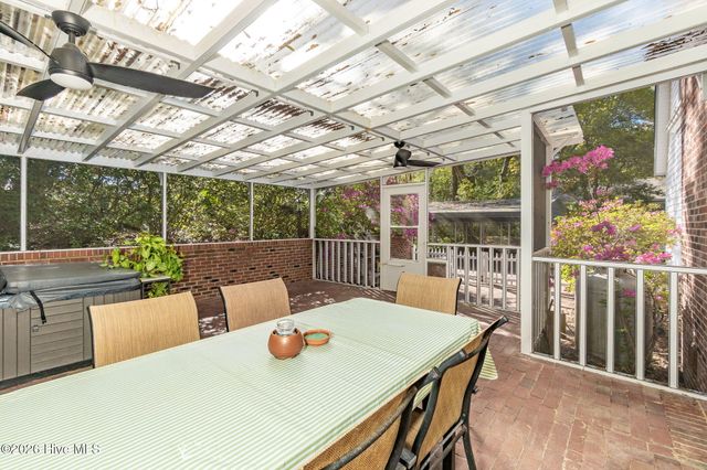 428 Holly Street, Emerald Isle, NC 28594