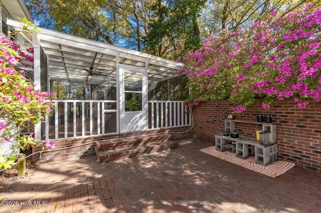 428 Holly Street, Emerald Isle, NC 28594