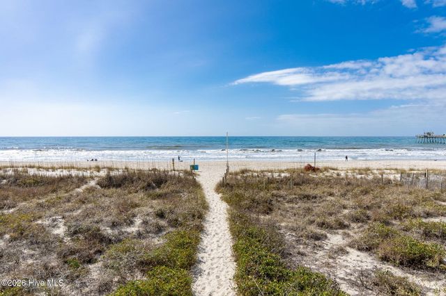 428 Holly Street, Emerald Isle, NC 28594