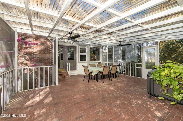 428 Holly Street, Emerald Isle, NC 28594