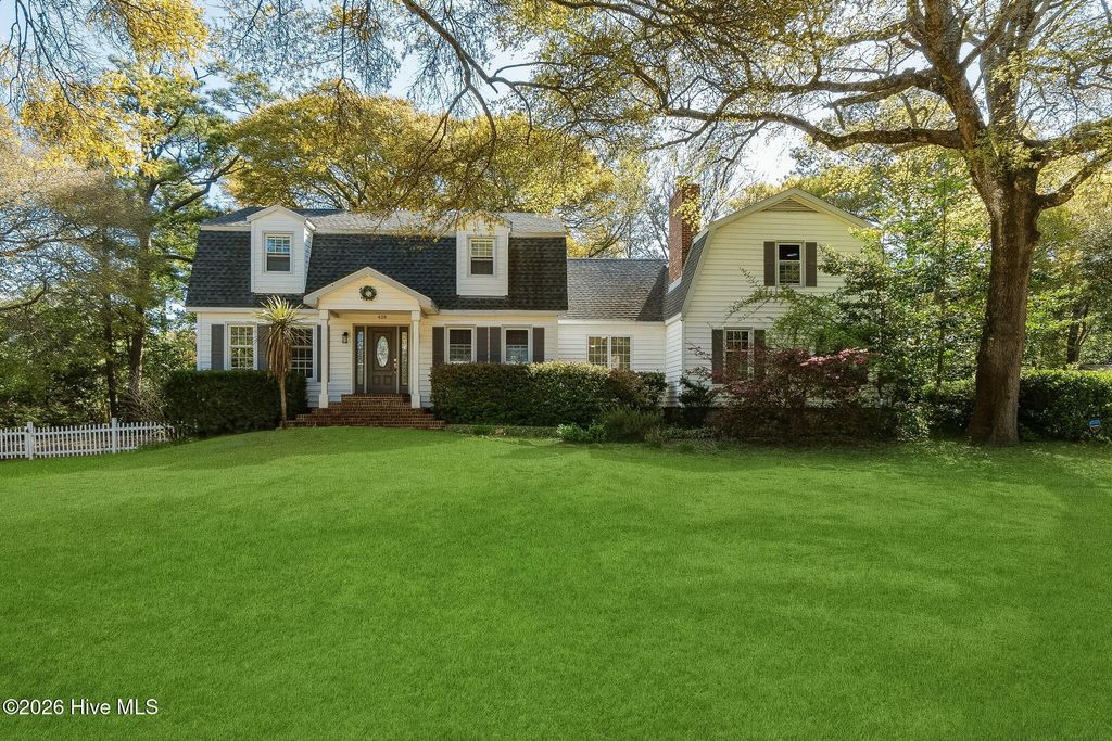 428 Holly Street, Emerald Isle, NC 28594