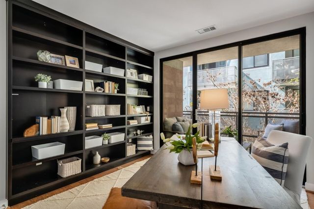 800 High Street 216, Palo Alto, CA 94301