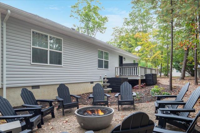 268 DOGWOOD DR, Mt Jackson, VA 22842