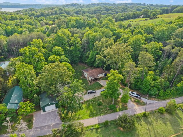 109 Everett Lane, Nancy, KY 42544