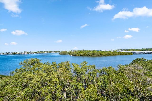 2700 BAYSHORE BOULEVARD 9305, Dunedin, FL 34698