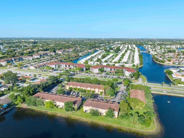 5910 Riverside Avenue, Tamarac, FL 33321
