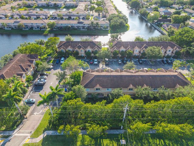 5910 Riverside Avenue, Tamarac, FL 33321
