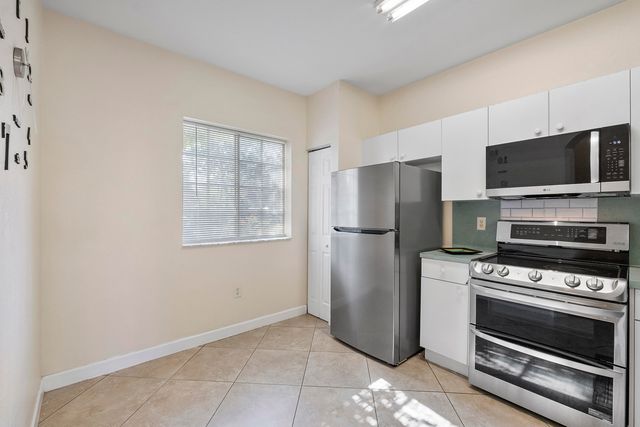 5910 Riverside Avenue, Tamarac, FL 33321