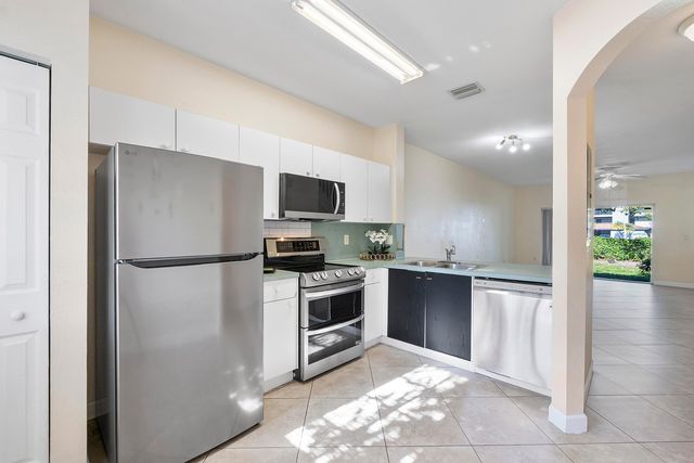 5910 Riverside Avenue, Tamarac, FL 33321