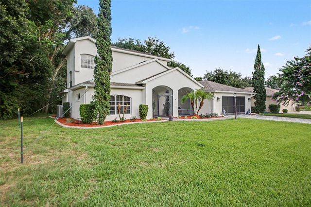 5384 AURORA DRIVE, Leesburg, FL 34748