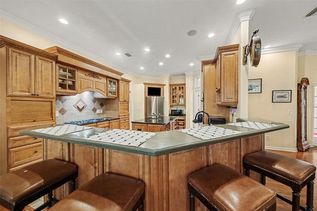5384 AURORA DRIVE, Leesburg, FL 34748
