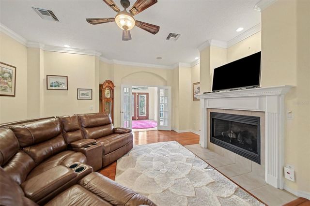 5384 AURORA DRIVE, Leesburg, FL 34748