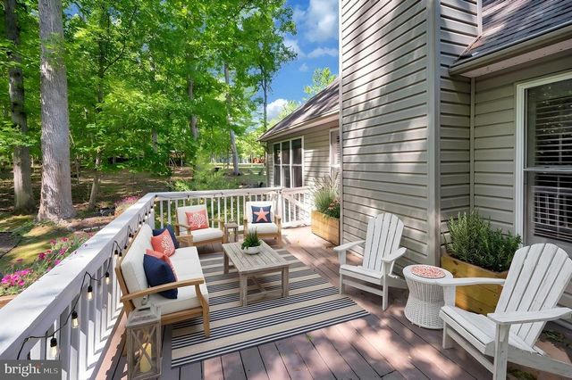 801 EASTOVER PKWY, Locust Grove, VA 22508
