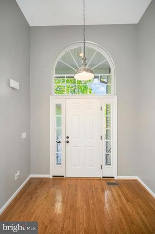 801 EASTOVER PKWY, Locust Grove, VA 22508