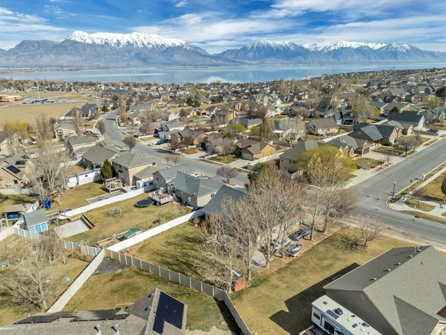 332 W HILLSIDE DR, Saratoga Springs, UT 84045