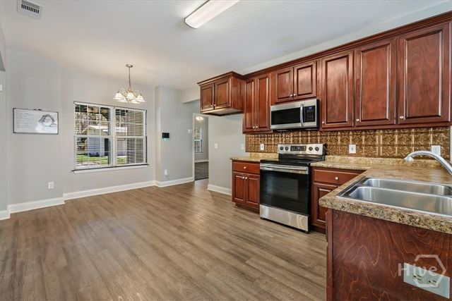 323 Meadowlark Circle, Statesboro, GA 30461