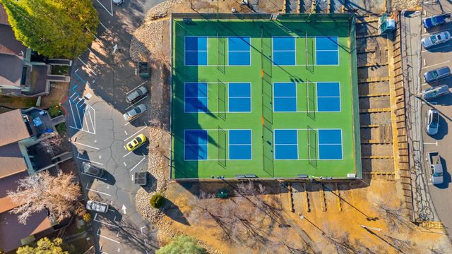 12757 Junipero Serra Ct 32, Groveland, CA 95321