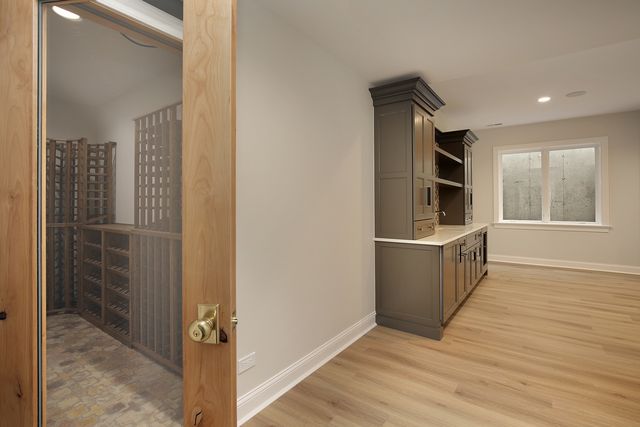 517 Cumnor Road, Kenilworth, IL 60043