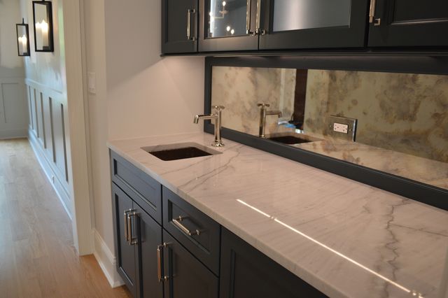 517 Cumnor Road, Kenilworth, IL 60043