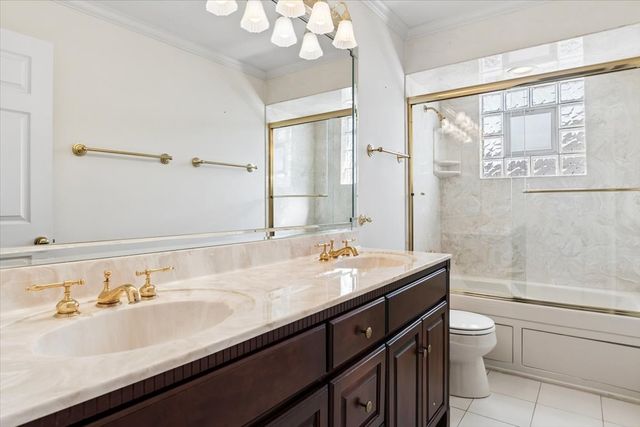 554 N Westwood Avenue, Lombard, IL 60148