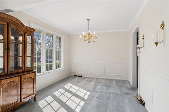 554 N Westwood Avenue, Lombard, IL 60148