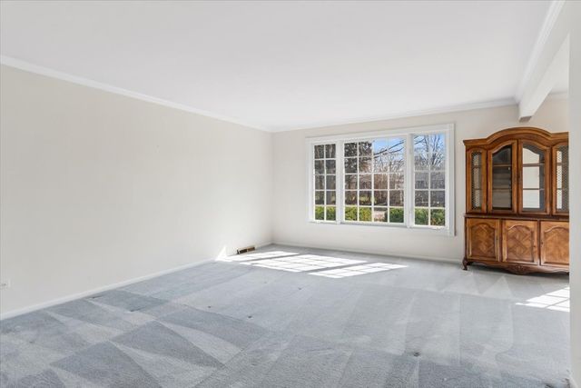 554 N Westwood Avenue, Lombard, IL 60148