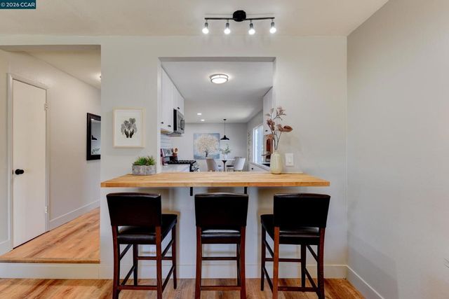 2913 16Th St, San Pablo, CA 94806