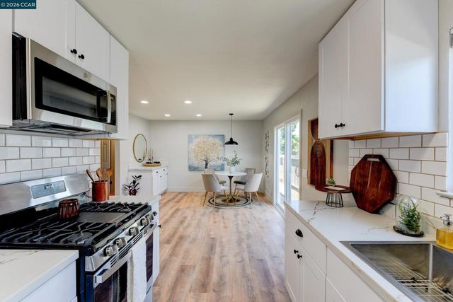 2913 16Th St, San Pablo, CA 94806