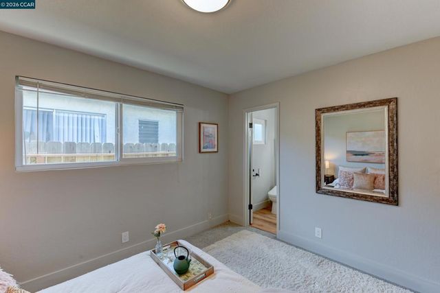 2913 16Th St, San Pablo, CA 94806