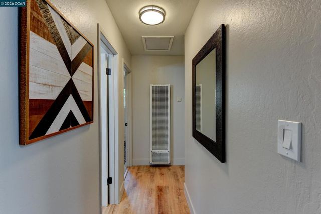 2913 16Th St, San Pablo, CA 94806