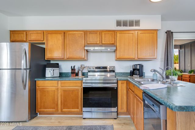 332 E TAYLOR Street, Tempe, AZ 85288