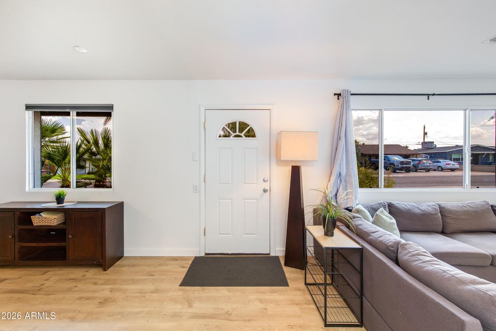 332 E TAYLOR Street, Tempe, AZ 85288 — photo 4