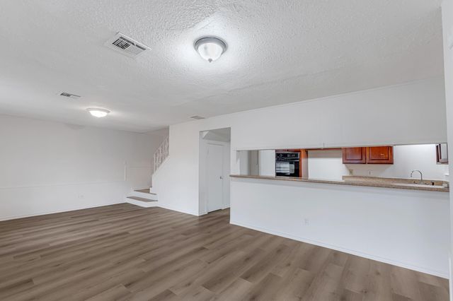 7723 Kendalia Drive, Houston, TX 77036