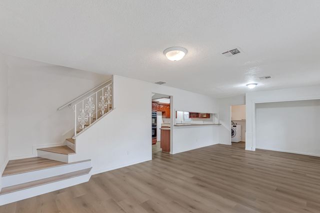 7723 Kendalia Drive, Houston, TX 77036