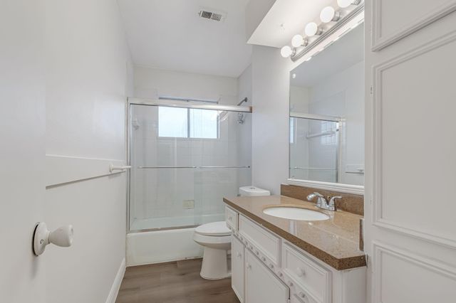 7723 Kendalia Drive, Houston, TX 77036