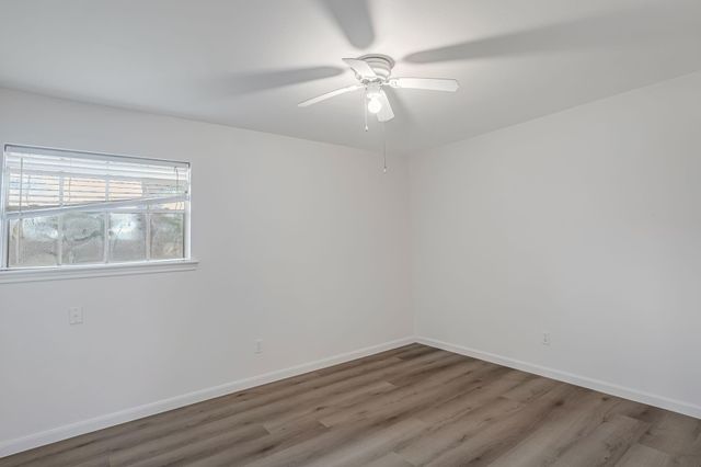 7723 Kendalia Drive, Houston, TX 77036