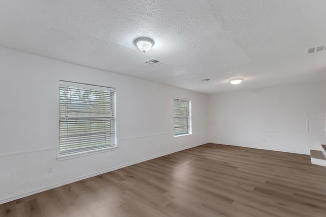 7723 Kendalia Drive, Houston, TX 77036