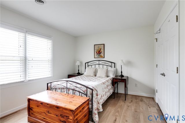 9400 Country Way Rd, Glen Allen, VA 23060