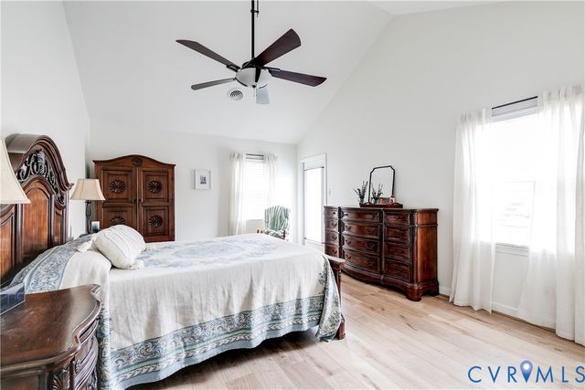 9400 Country Way Rd, Glen Allen, VA 23060