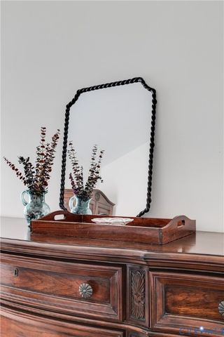 9400 Country Way Rd, Glen Allen, VA 23060