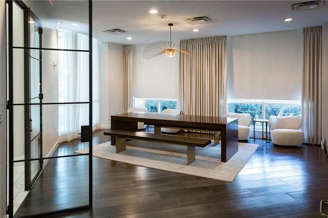 325 E Paces Ferry NE Road 1701, Atlanta, GA 30305