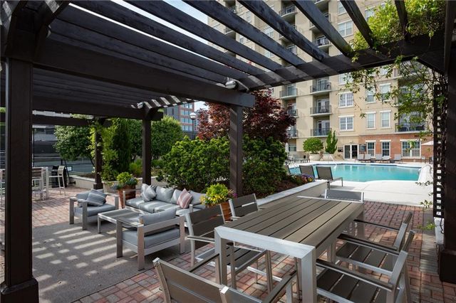 325 E Paces Ferry NE Road 1701, Atlanta, GA 30305