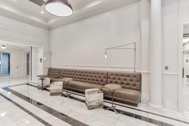 325 E Paces Ferry NE Road 1701, Atlanta, GA 30305